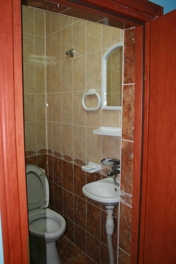 Galitsiya Hotel Lviv Oda fotoğraf