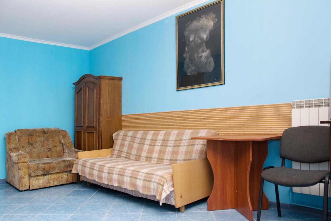 Galitsiya Hotel Lviv Oda fotoğraf